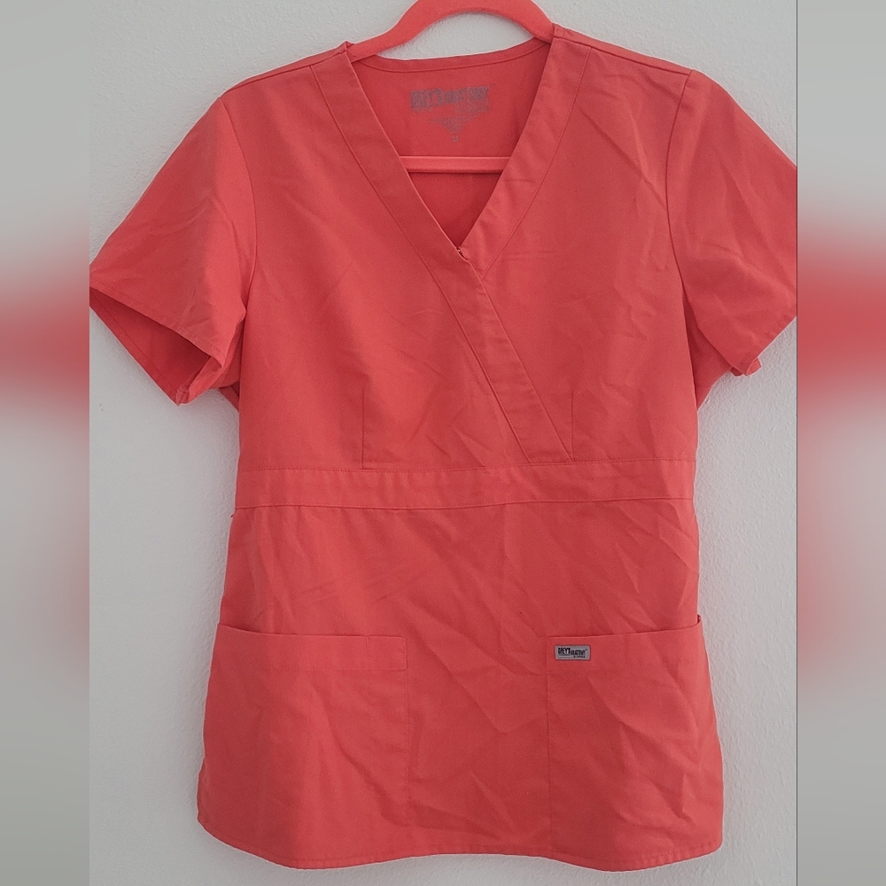 Medium Grey's Anatomy coral scrub top